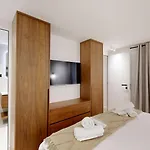 Bluestay 191 - A